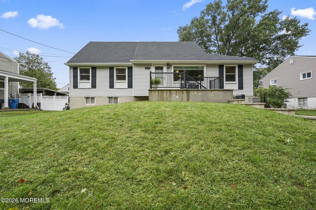 335 Middle Road, Hazlet