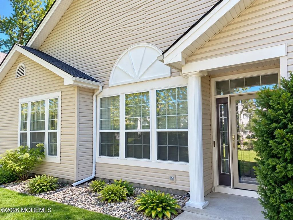 148 Driftwood Drive, Bayville