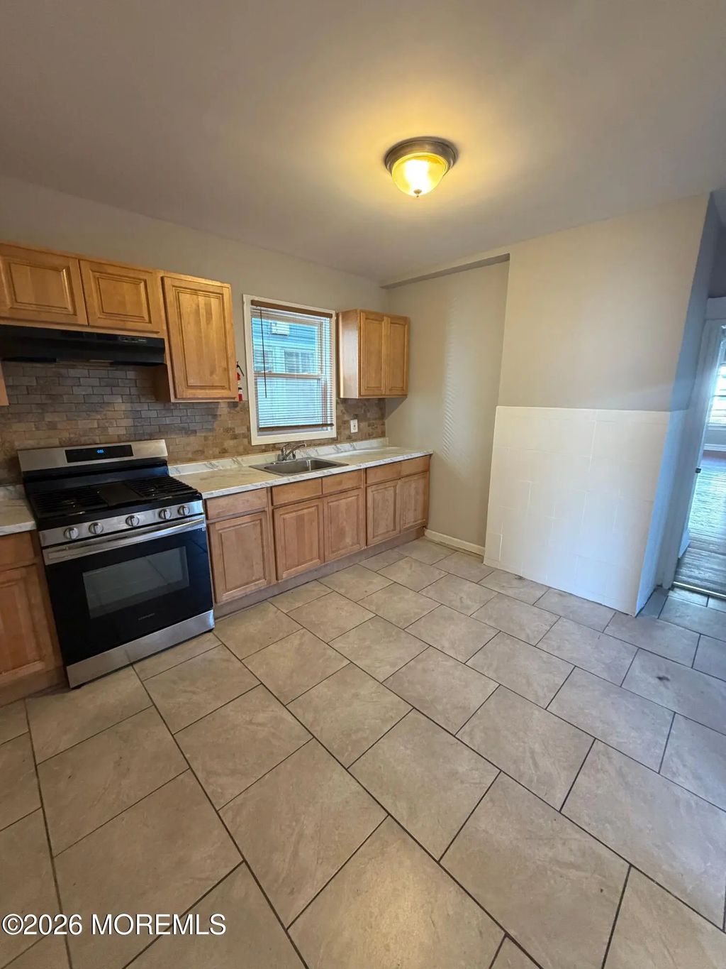 76 Halstead Street 1, Newark