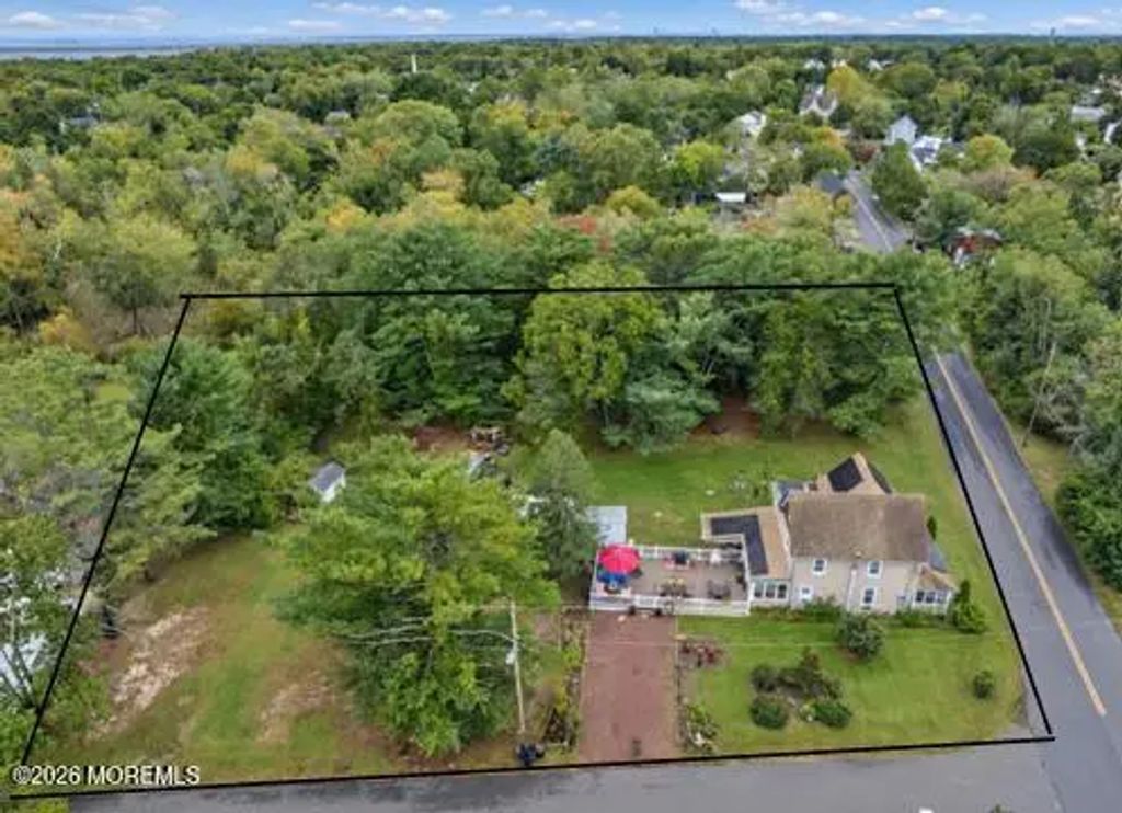 220 Kelly Avenue, West Creek