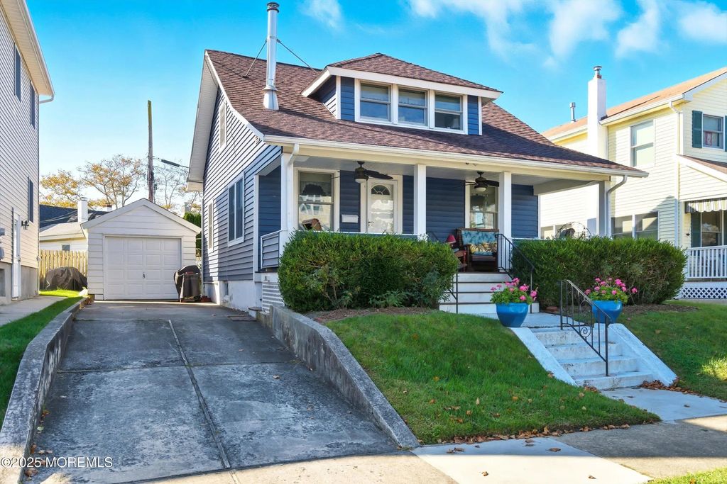 425 Washington Avenue, Avon-by-the-sea