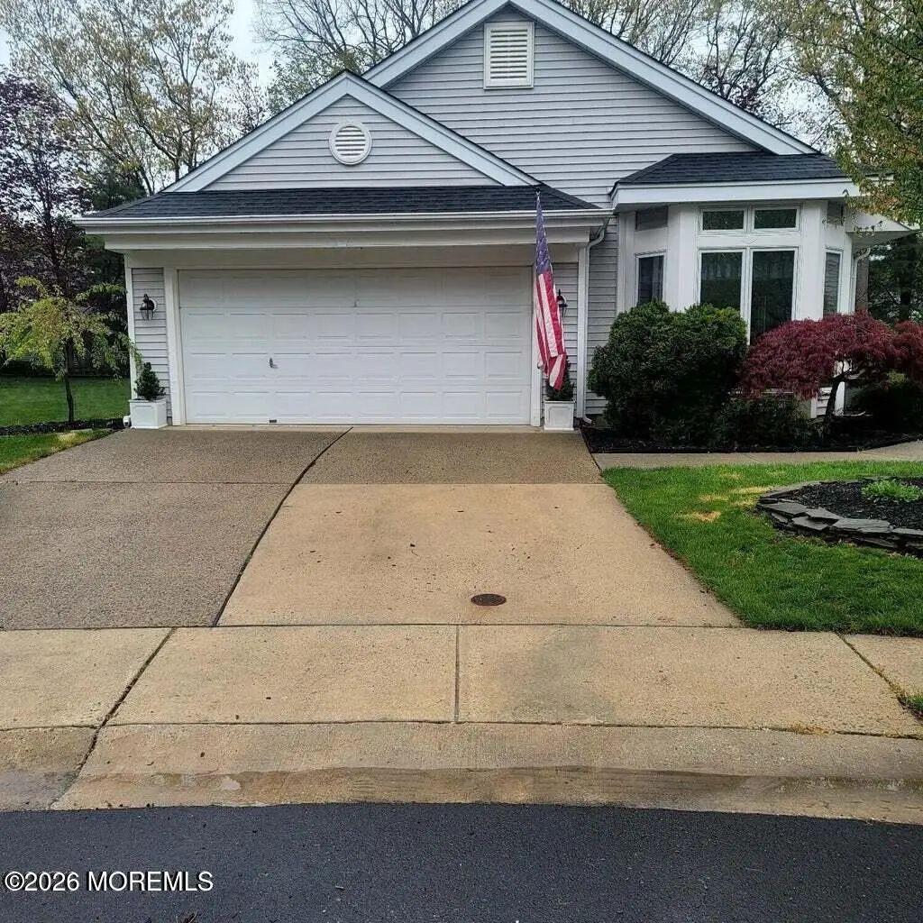2335 Kira Court, Toms River