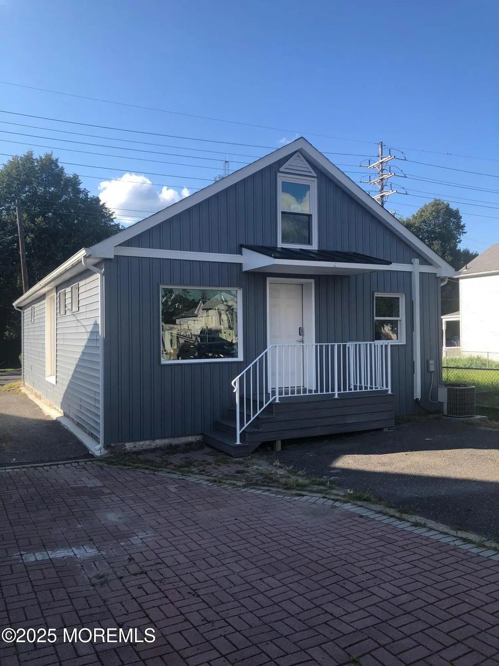 10 Throckmorton Avenue, Eatontown