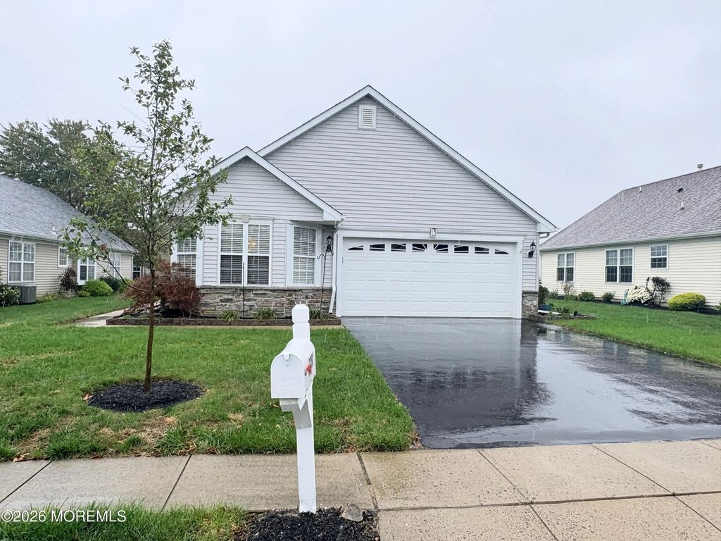 3280 Springer Lane, Toms River