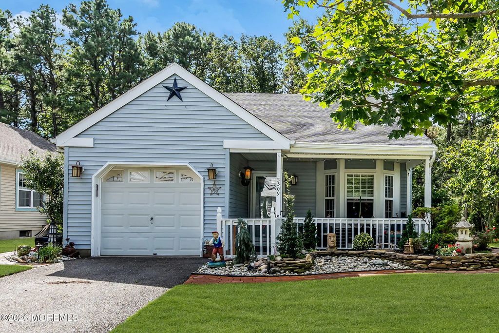 2309 Mount Hood Lane, Toms River