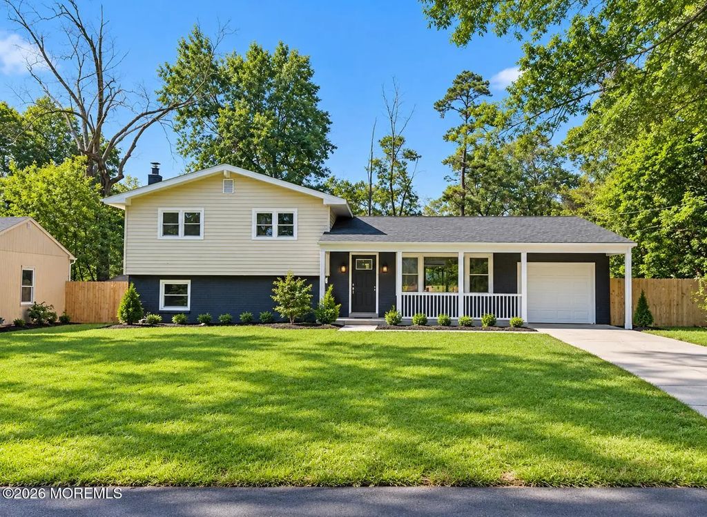 412 New Jersey Road, Browns Mills
