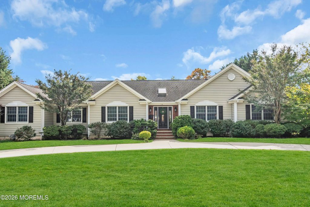 14 Winhar Place, Oceanport