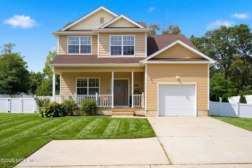 108 Dover Road, Toms River