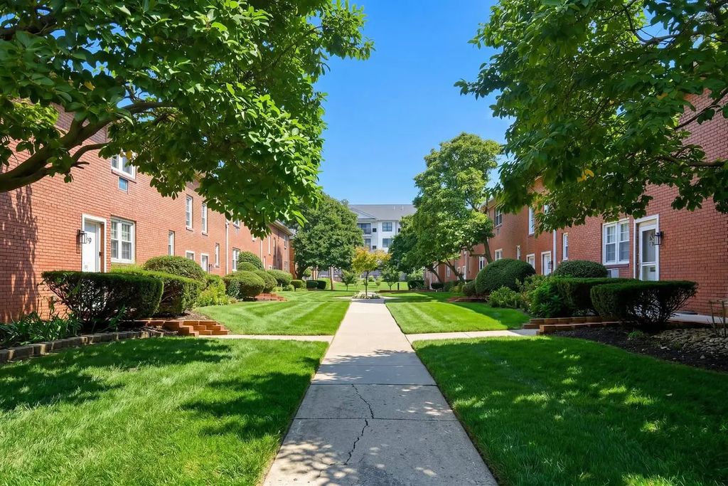 364 Westwood Avenue 56, Long Branch