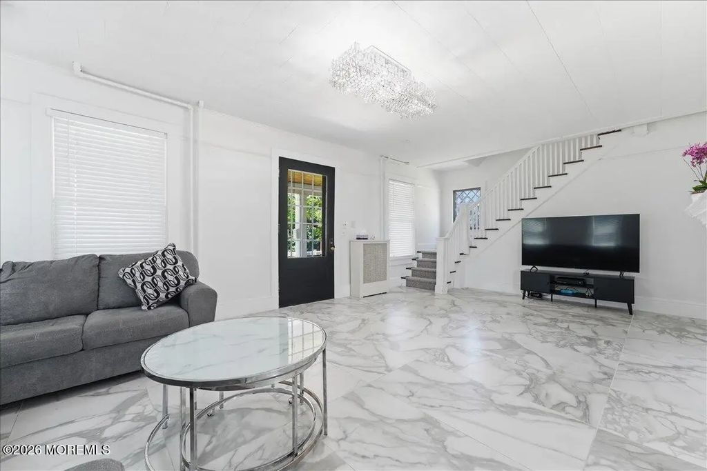 496 W Park Avenue, Oakhurst
