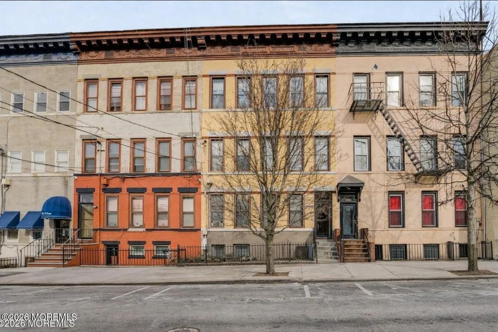 1202 13th Street 302, North Bergen