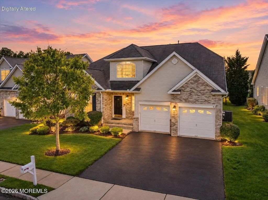 155 Scarborough Way, Marlboro