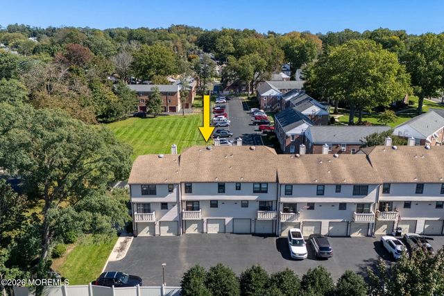 20 Pinckney Road B6, Red Bank