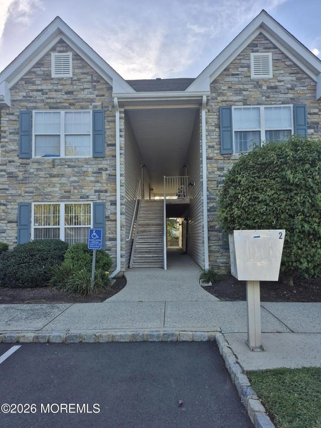 220 Wedgewood Circle, Belford