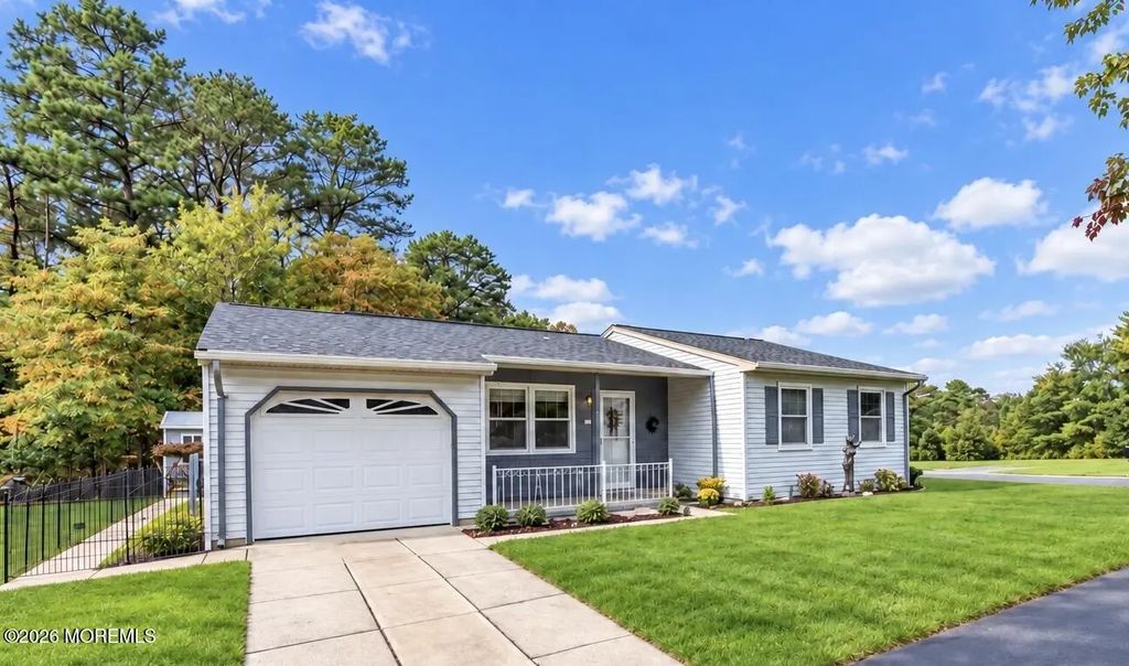79 Norwalk Avenue, Whiting