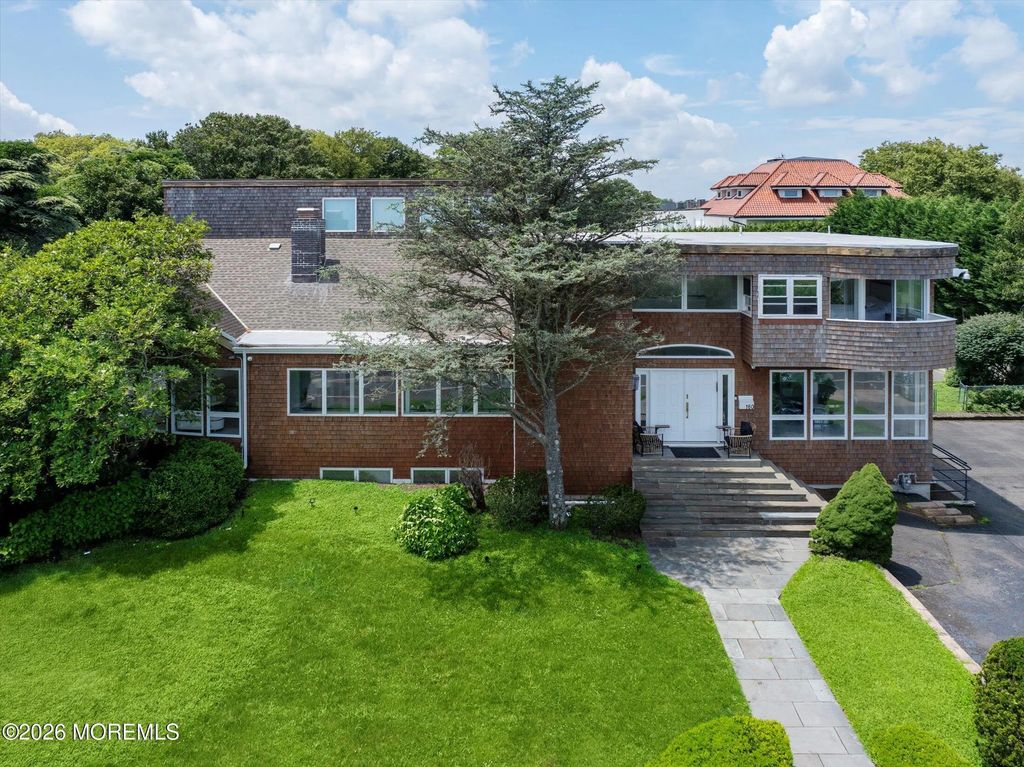 160 Ocean Avenue N, Deal