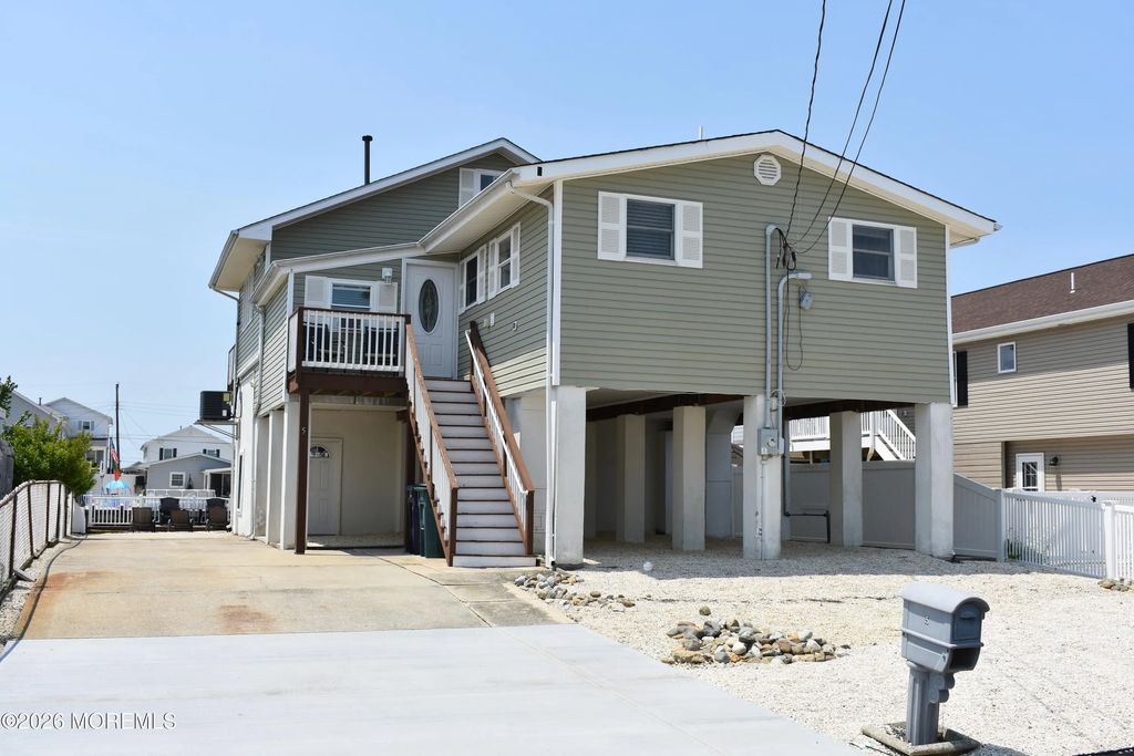 5 W Susquehanna Drive, Little Egg Harbor