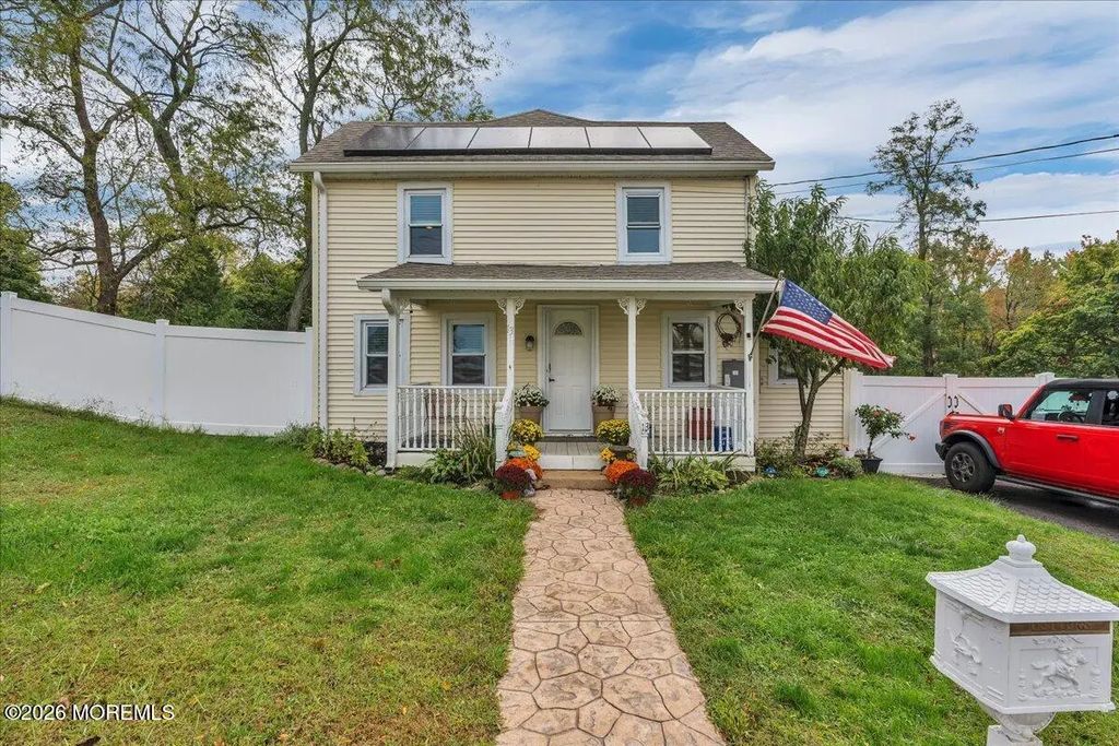 13 Imlaystown Hightstown Road, Allentown