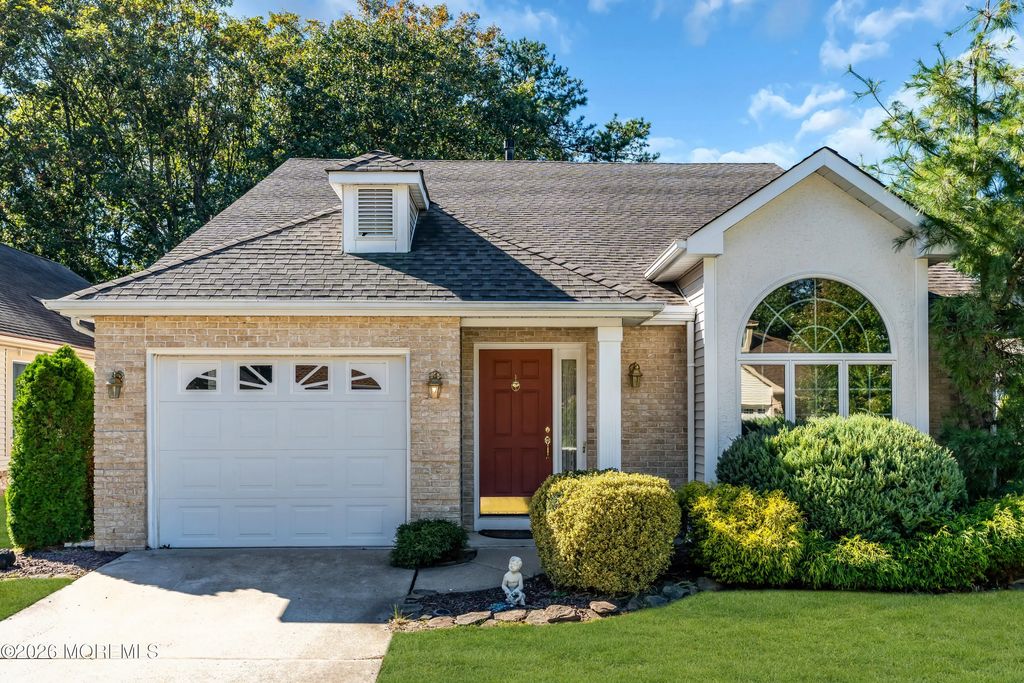 1940 Kwansan Court, Toms River