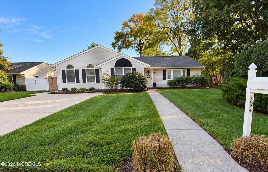 1024 Raymere Avenue, Ocean Twp