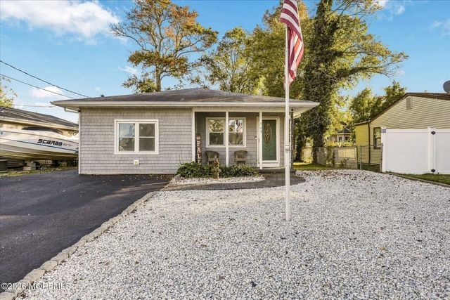709 Nautilus Boulevard, Forked River