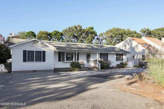 443 E Arverne Avenue, Ocean Gate