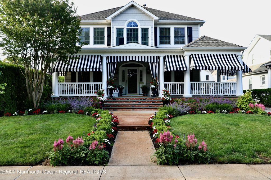 312 Essex Avenue, Spring Lake