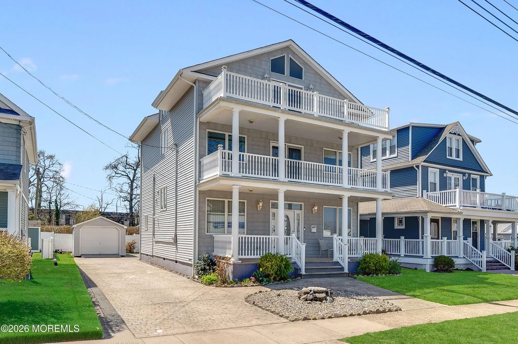 827 13th Avenue, Belmar