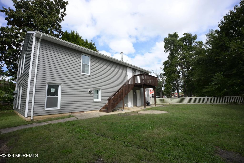 113 E Garwood Avenue, Williamstown