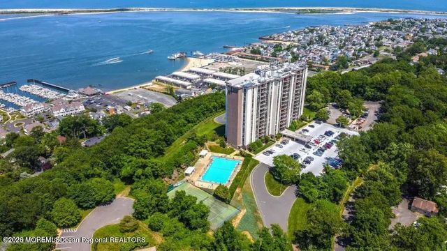 1 Scenic Drive Unit 1102 Drive 1102, Highlands