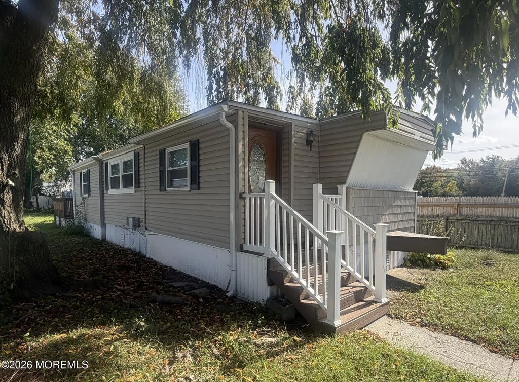 1 Bayshore Mobile, Hazlet