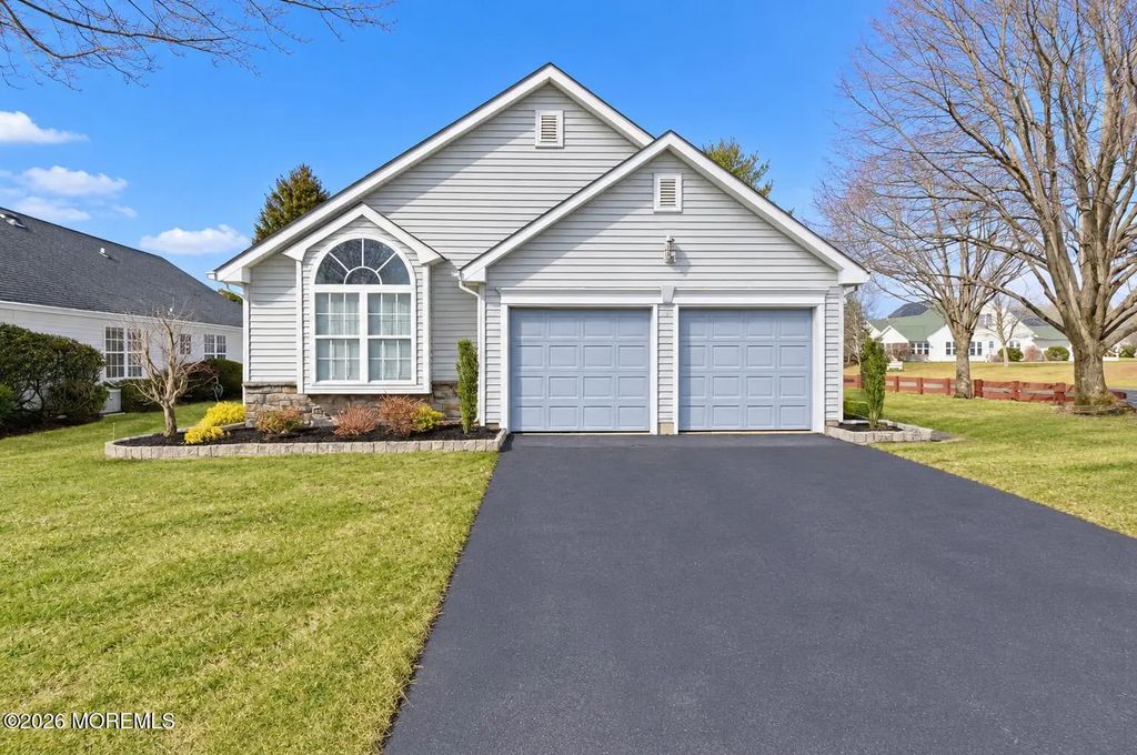 2688 Lancaster Lane, Toms River