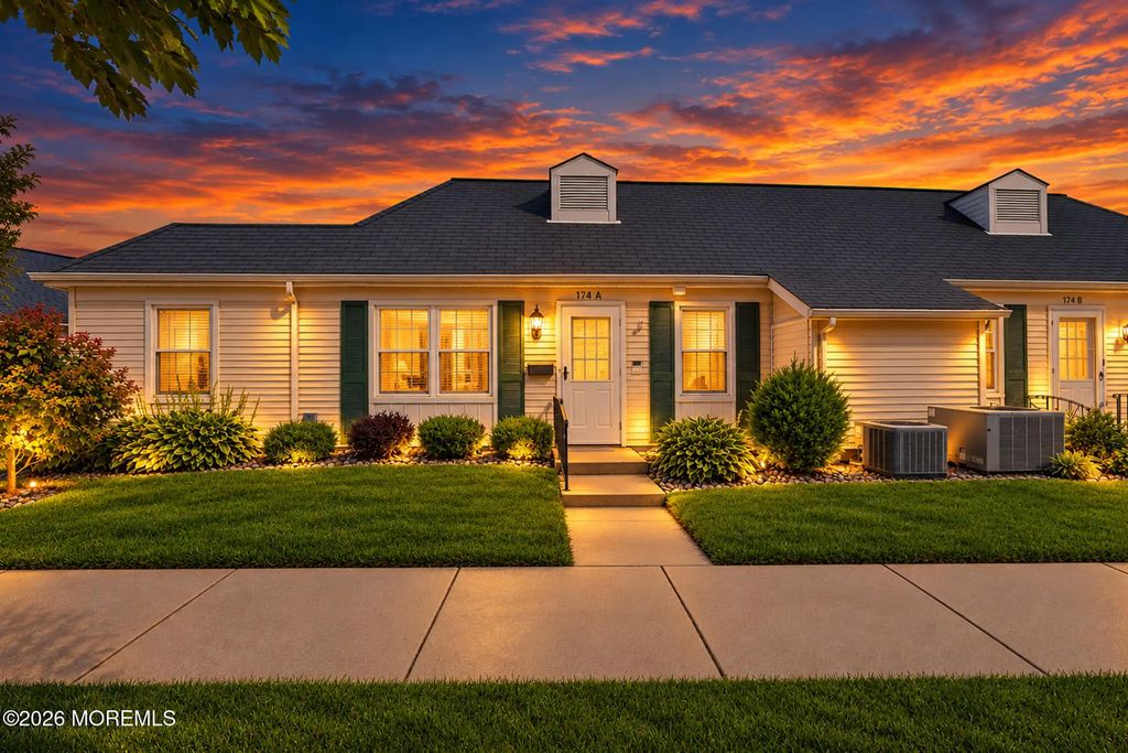 174 Portland Lane 174a, Monroe Twp