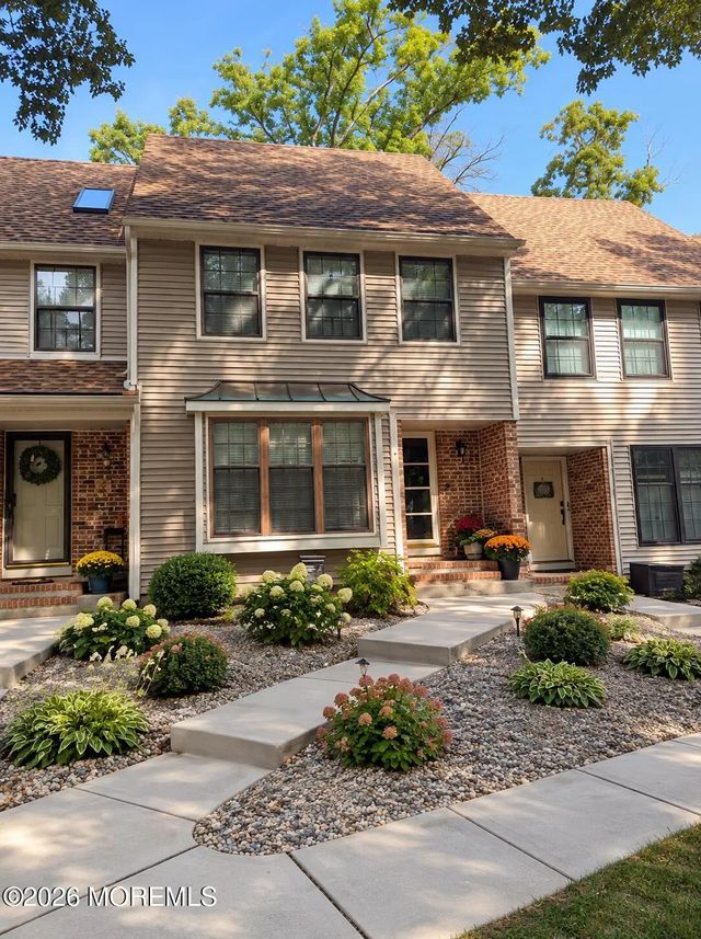 903 Bent Trail 837, Toms River