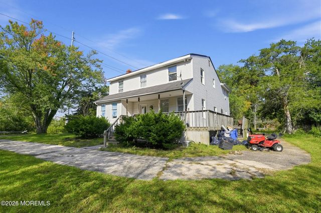 2 Bucto Lane, Tuckerton