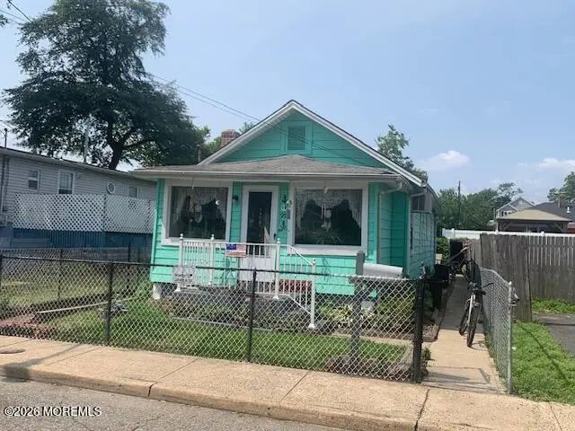 95 Twilight Avenue, Keansburg