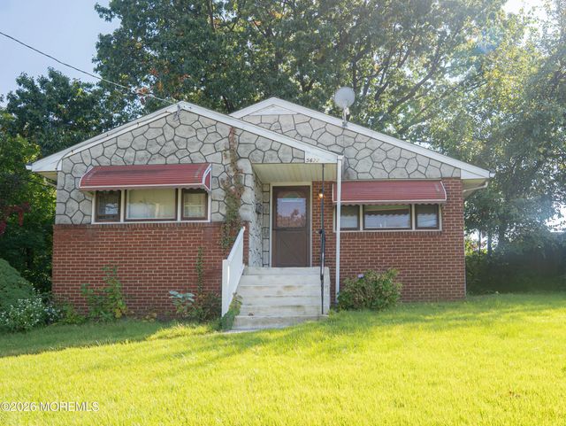 5622 River Road, Pennsauken