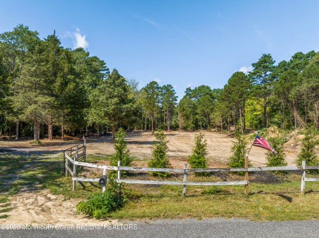 Photo of Listing #22326157