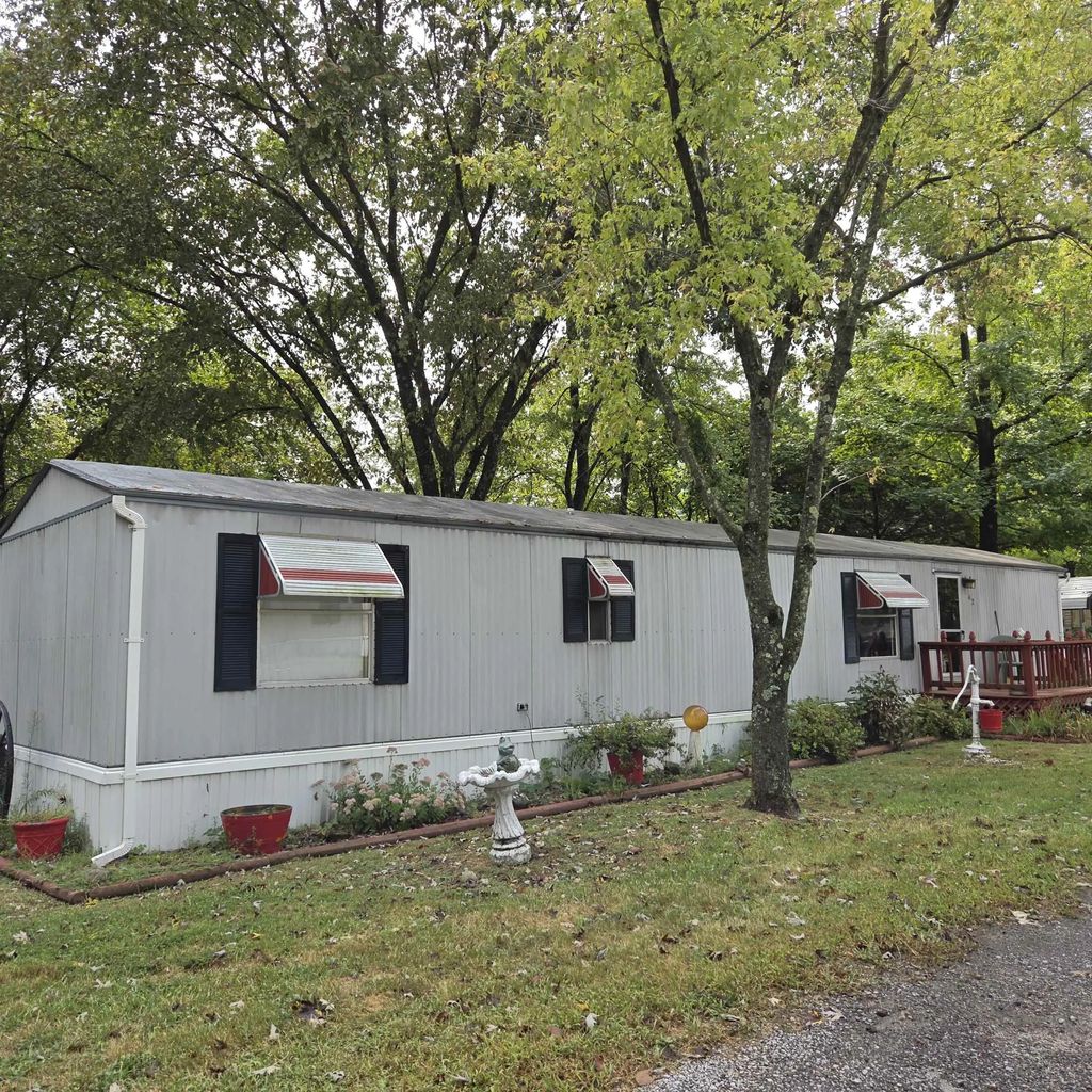 231 S Court Street S 42, Benton