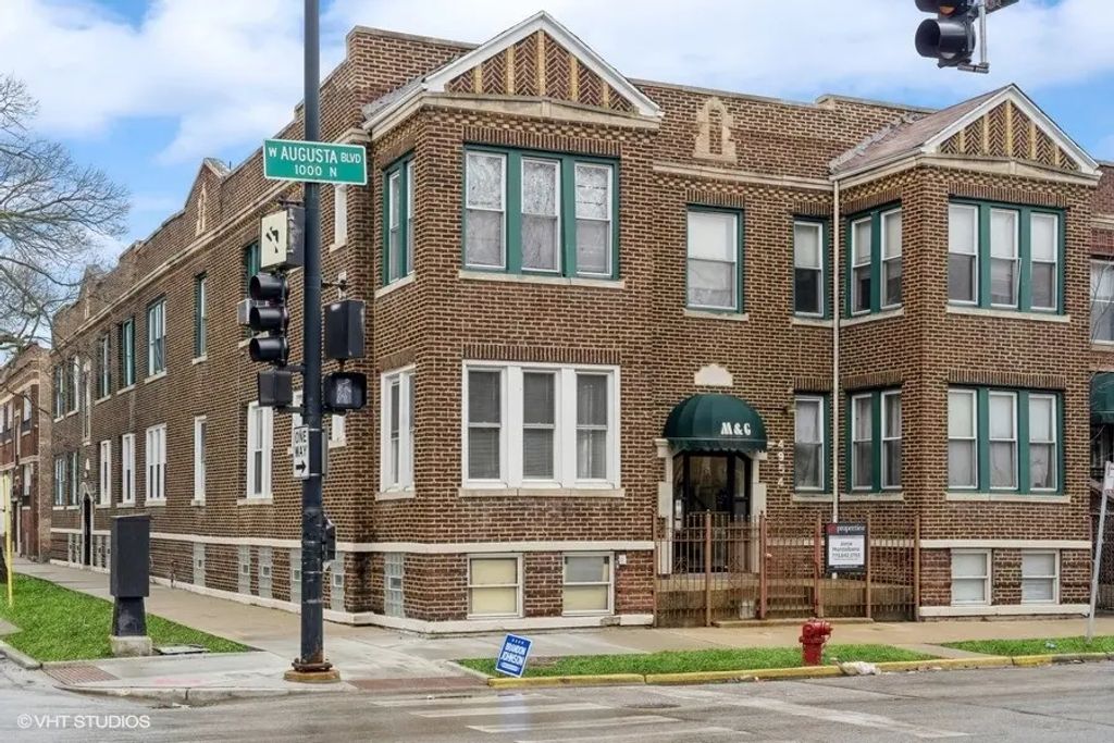 4954-56 W Augusta Boulevard, Chicago