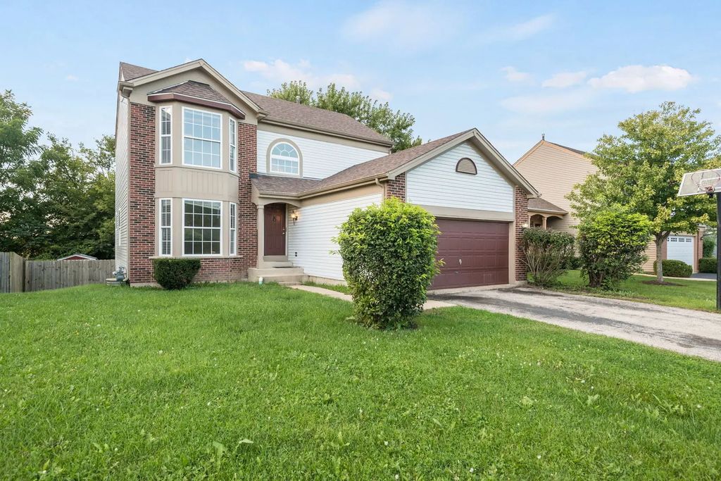 42 W Dahlia Lane, Round Lake Beach