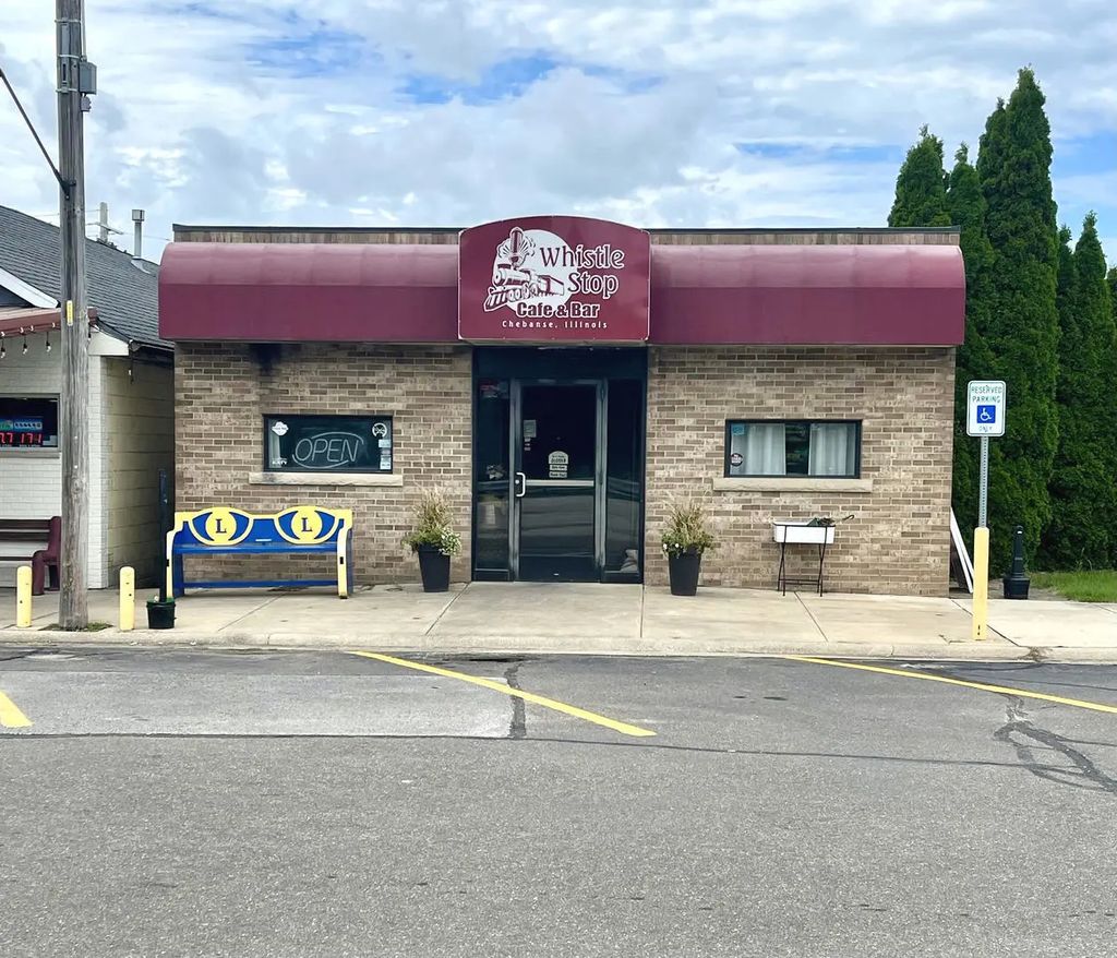 141 S Chestnut Street, Chebanse