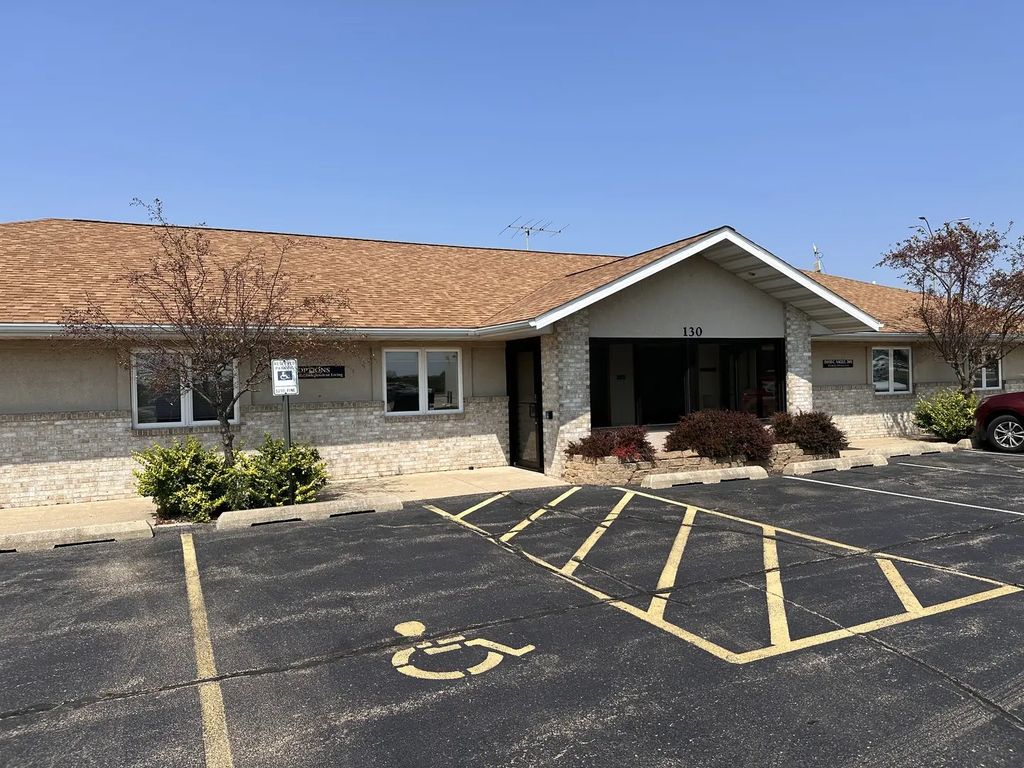 130 Laird Lane, Watseka
