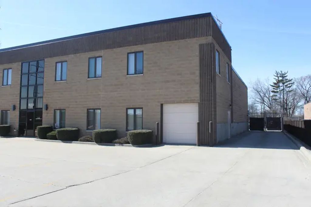 600 County Line Road 1n, Bensenville