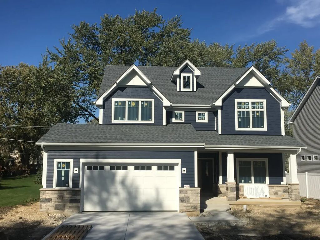 312 Prairie Avenue, Downers Grove