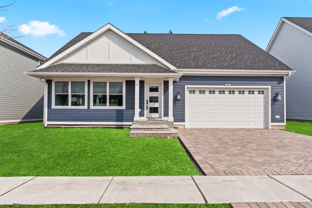 4020 Faith Lane, St. Charles