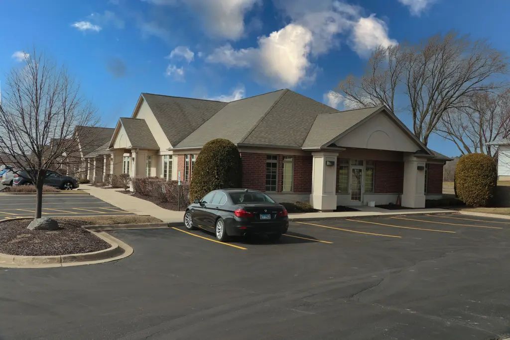 380 N Terra Cotta Road A, Crystal Lake