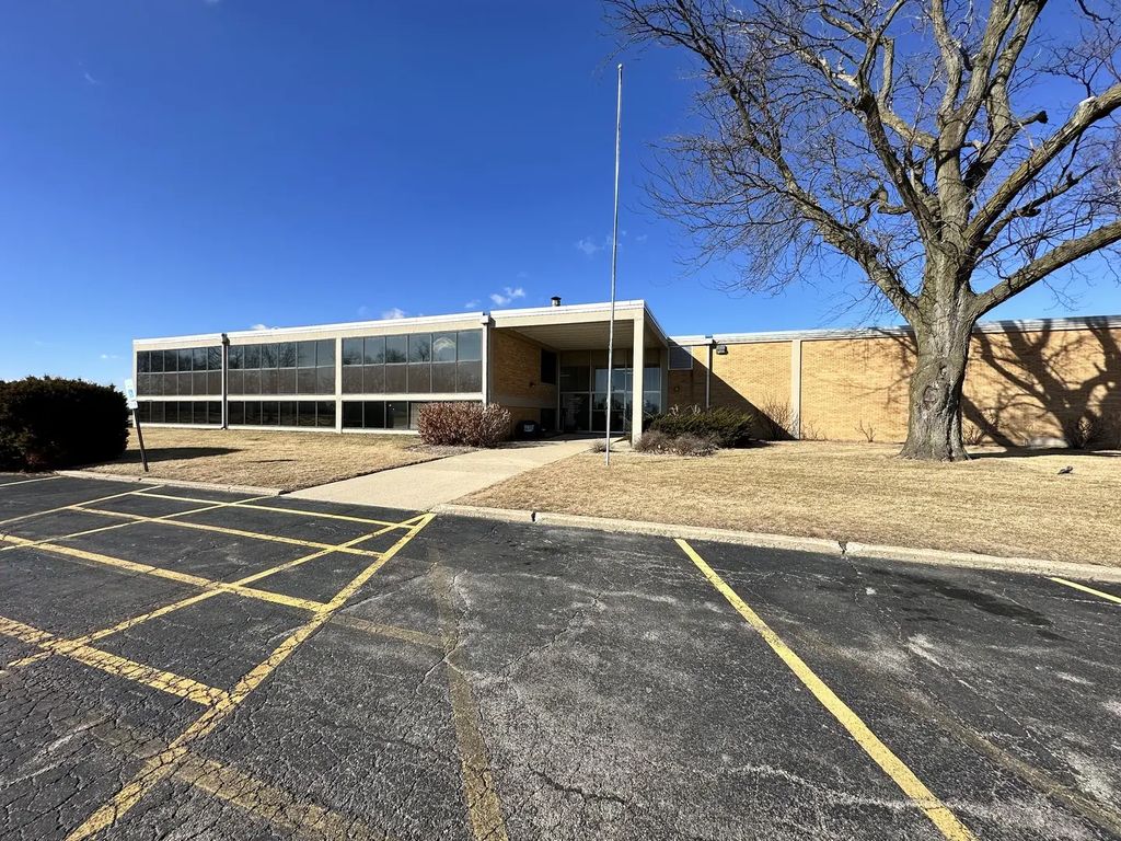 535 Elm Place Cr1, Princeton