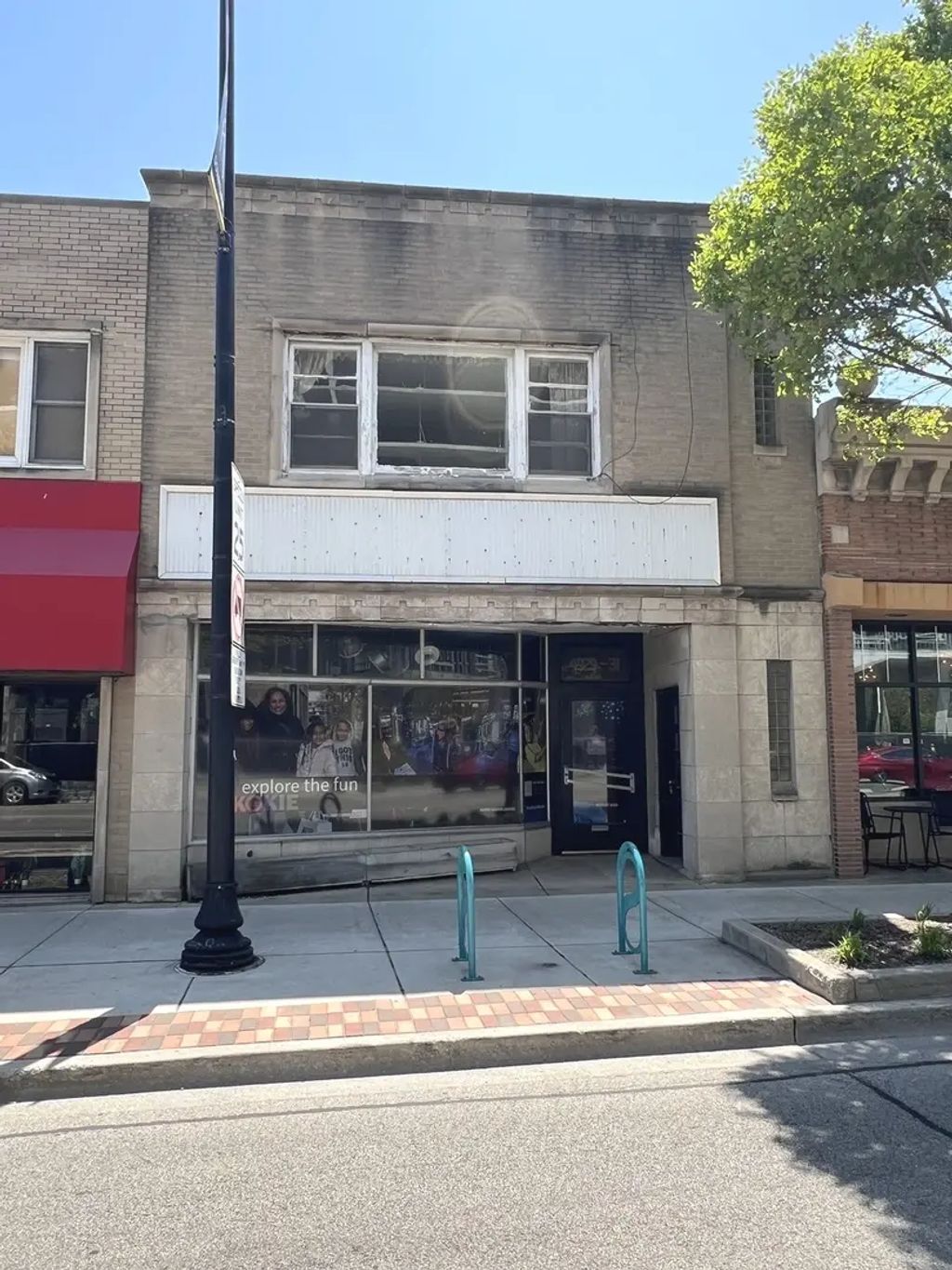 4929 Oakton Street, Skokie