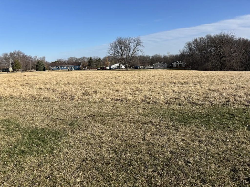 909 Lake Wildwood Drive, Varna
